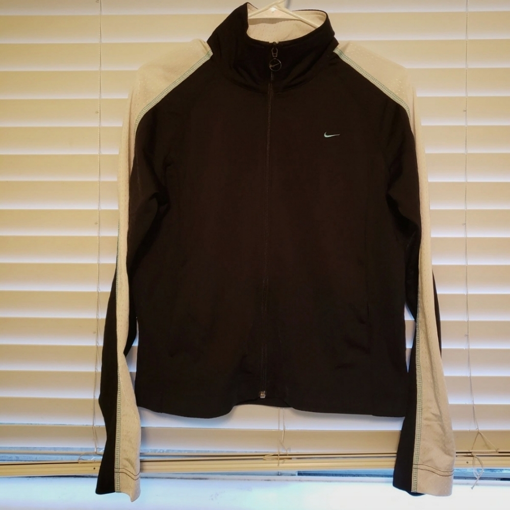 Nike Vintage Jacket!